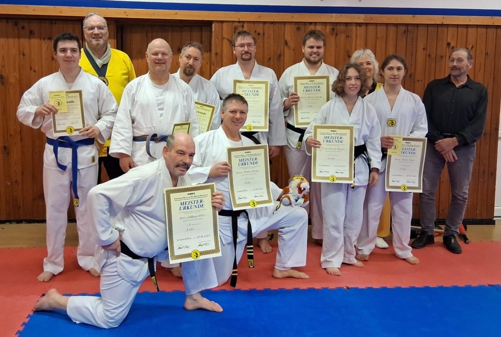 2025_12_Erwachsene_u_Meistergrade